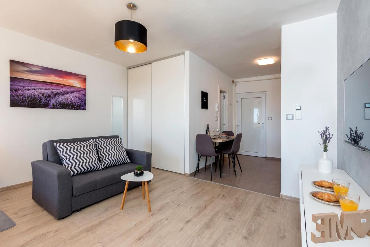 Apartman Vita Pula Luaran gambar