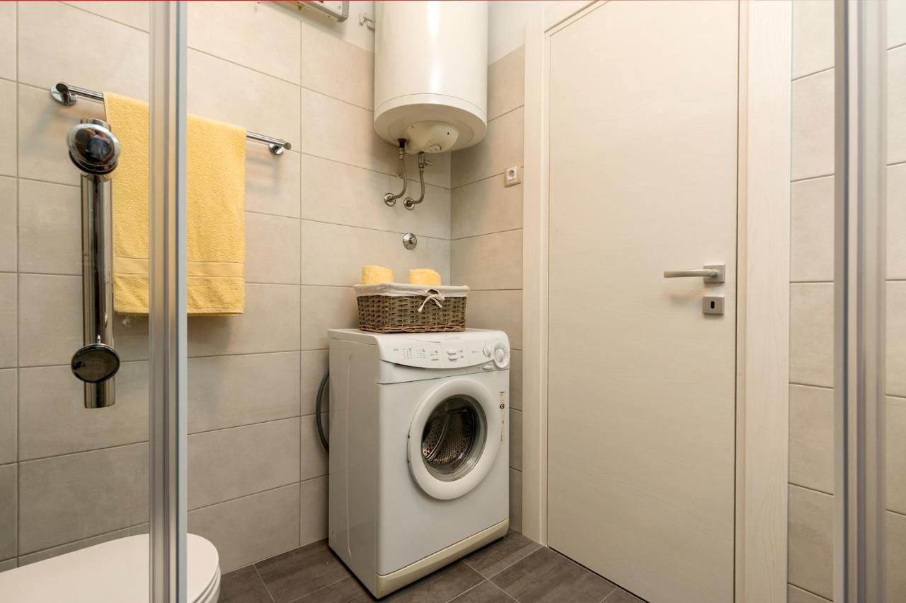 Apartman Vita Pula Luaran gambar